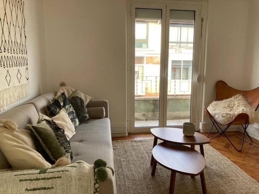 Апартаменти Apartamento Bem Localizado Para Familias & Amigos Лісабон Екстер'єр фото